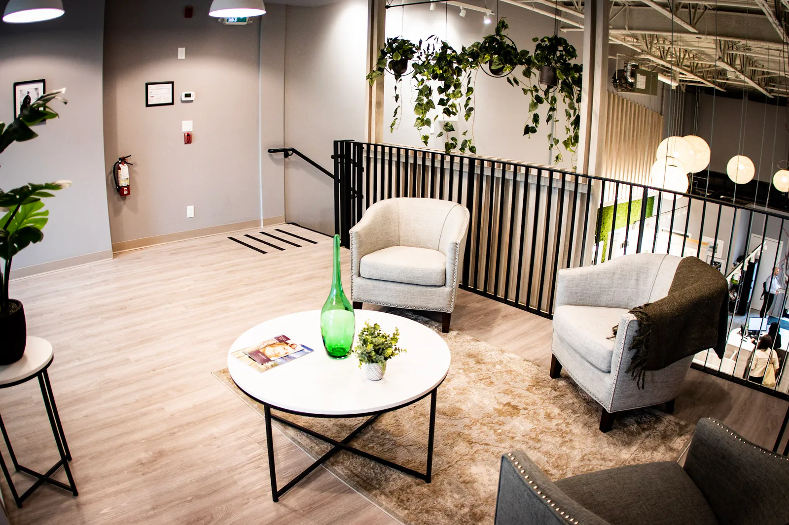Kiwi’s welcoming upstairs lounge